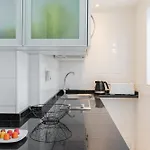 Pyr And Pool Views Apartamento Fuengirola