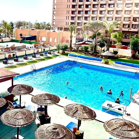 Pyr And Pool Views Apartamento Fuengirola