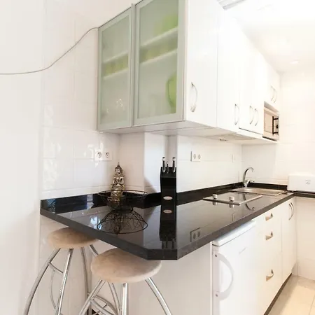 Apartment Pyr Private Sunny Pool Side *