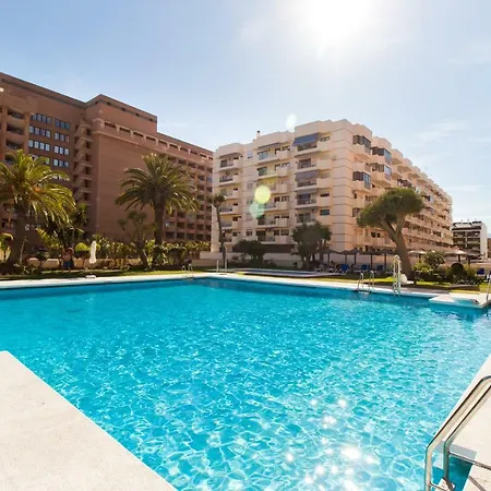 Pyr Private Sunny Pool Side Apartment Fuengirola